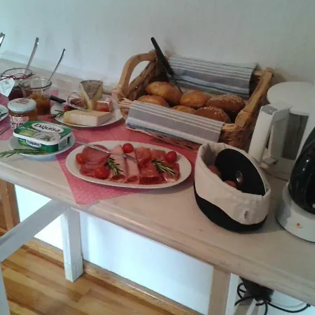 Guest house Gaestehaus Palatinas Bochingen